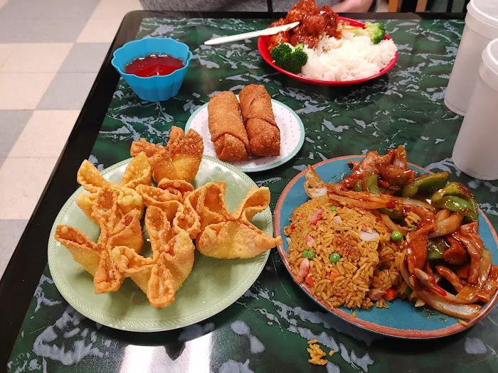 Happy China Restaurant 7
