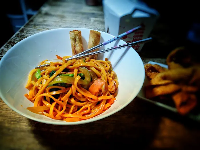 Orient Wok Chop Suey 6