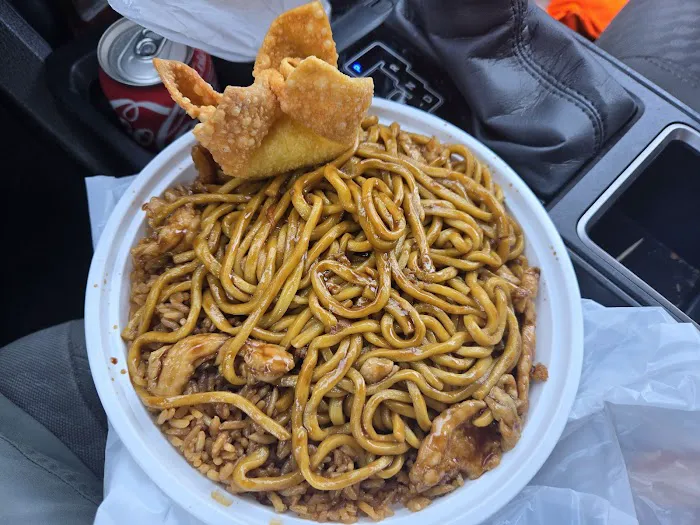 First Wok - Park Hills 9