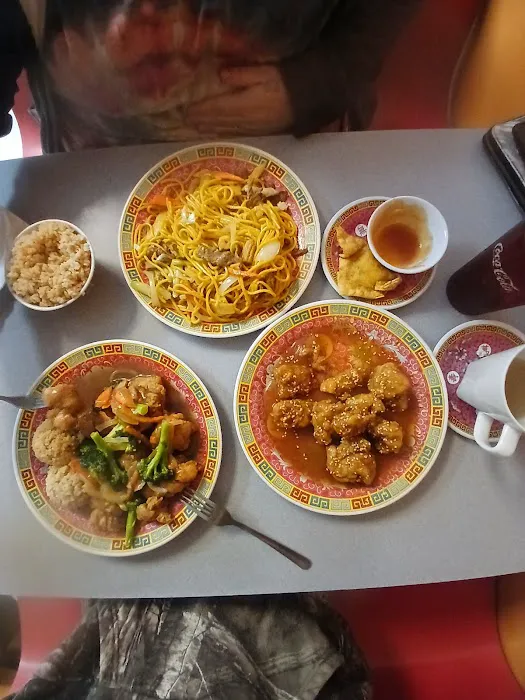 Royal Garden Chinese Restaurant 7