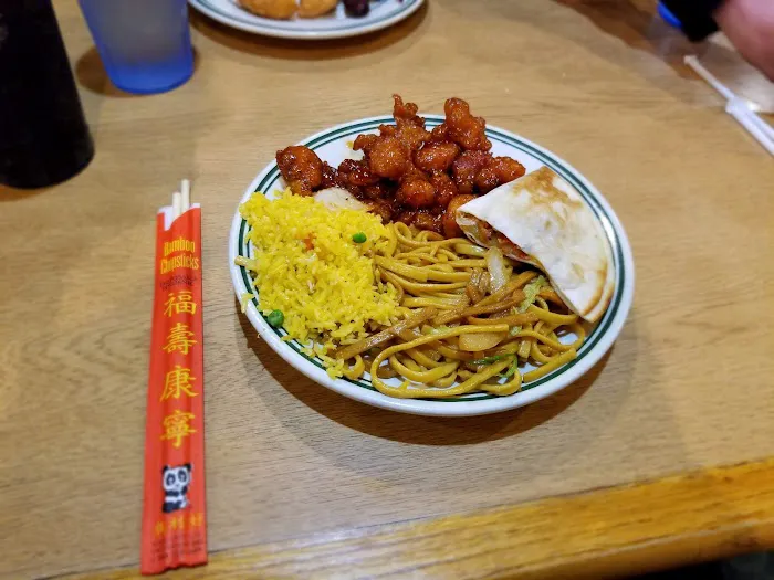 Golden Wok Buffet 6