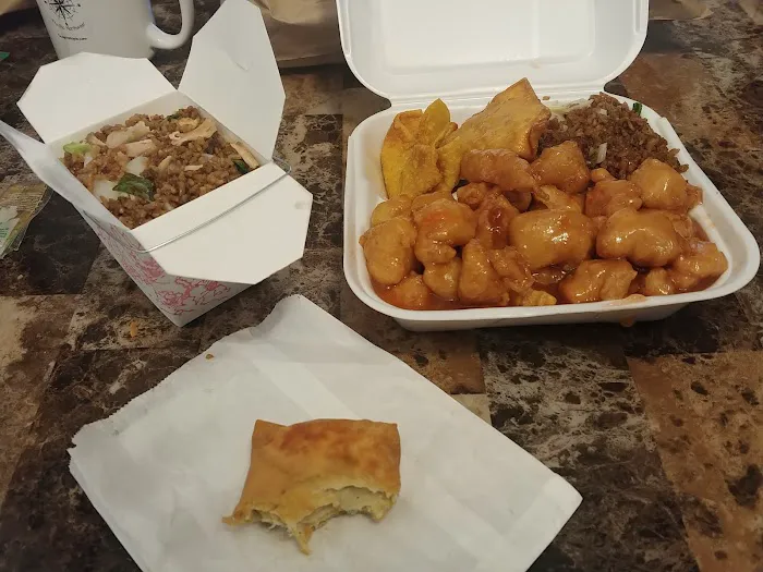 Chong's Chop Suey 4