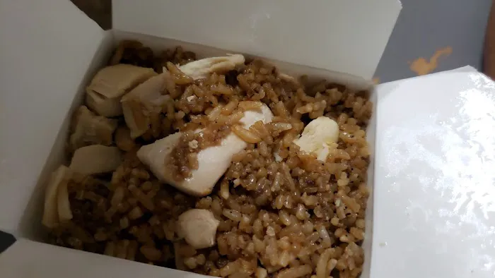 Chong's Chop Suey 6