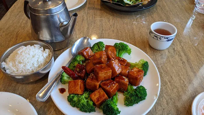Tai Pan 9