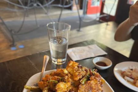 Xin Ding Dumpling House u946bu9f0eu8f69