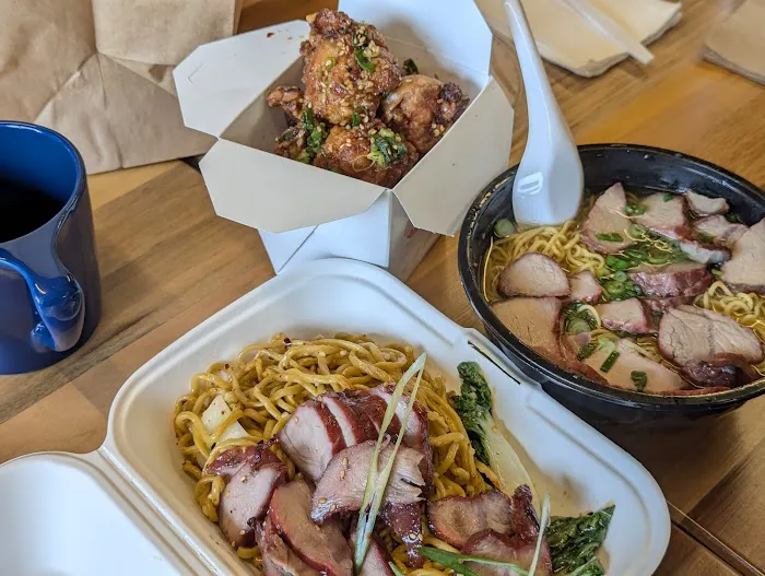 Mama Chow's Kitchen 6