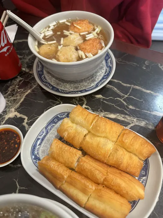 Kenny's Noodle House 5
