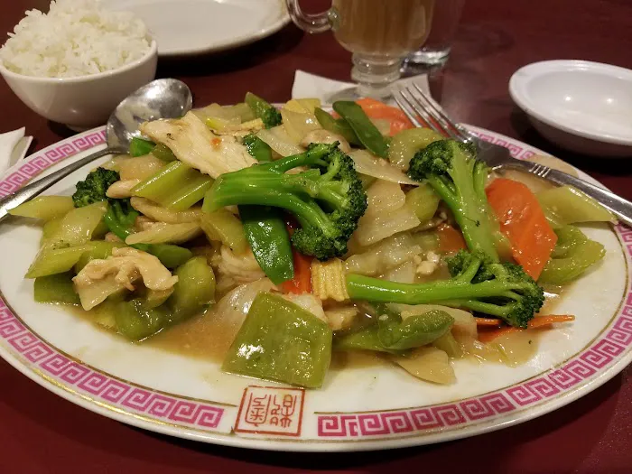 Mai Wah Restaurant 4