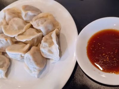 Chin's Kitchen 0