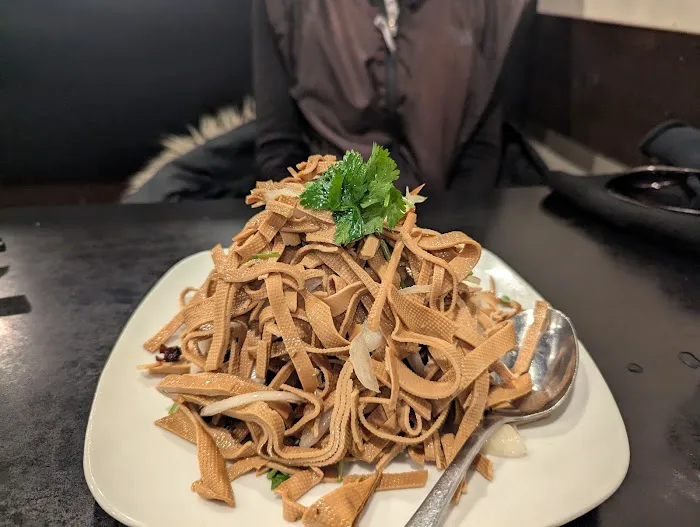 Chin's Kitchen 10