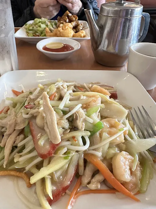 Lee's Kitchen 10