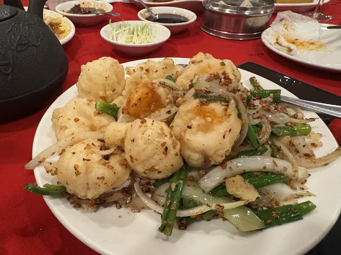 Happy Dragon Chinese Restaurant 4