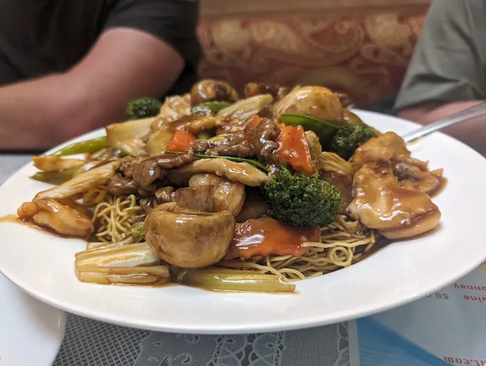 Thien Hong Restaurant 10
