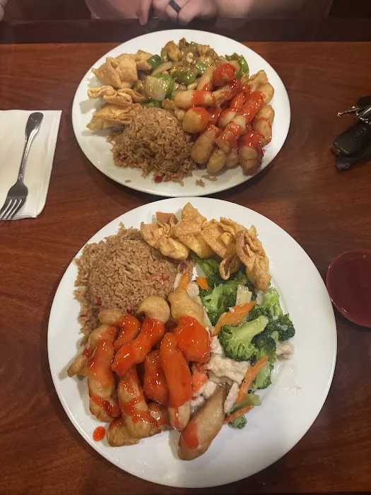 Pine Garden Restaurant 3