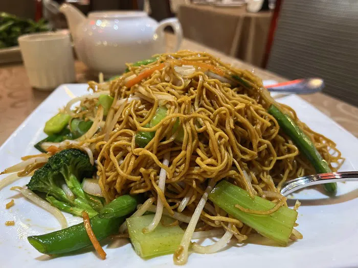 East Harbor Restaurant 7