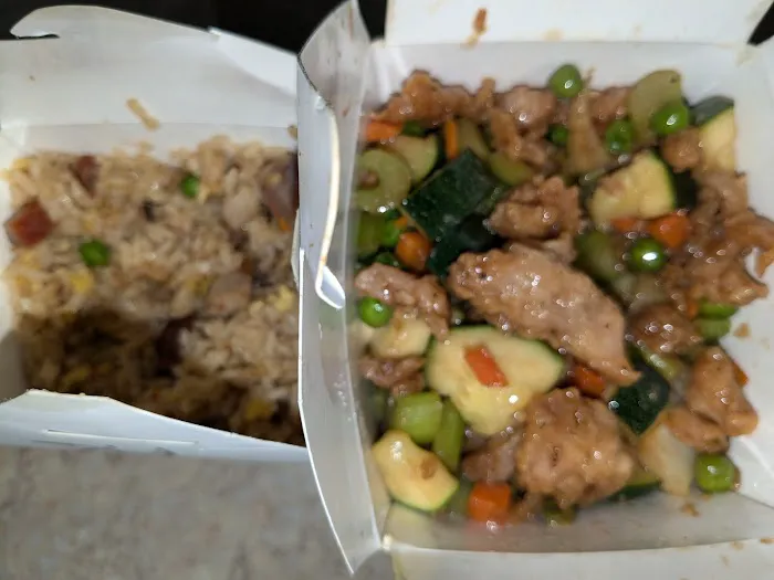 Wong's Chinese Restaurant 6