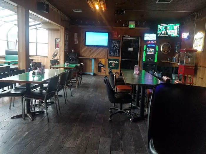 Chu's Eatery 5