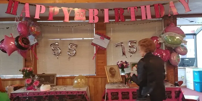 Chu's Eatery 10