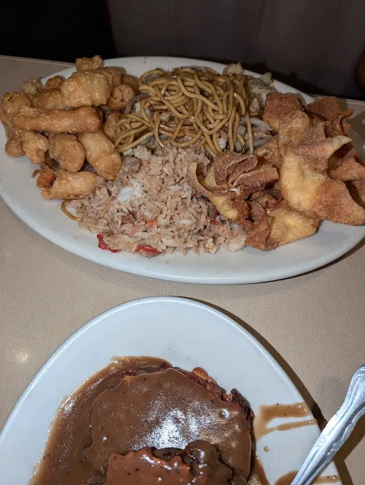 Rainbow Dragon Restaurant 5