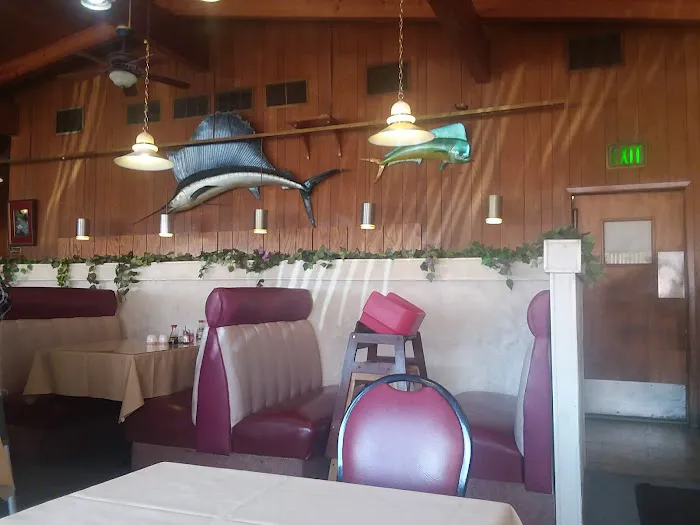 Rainbow Dragon Restaurant 9