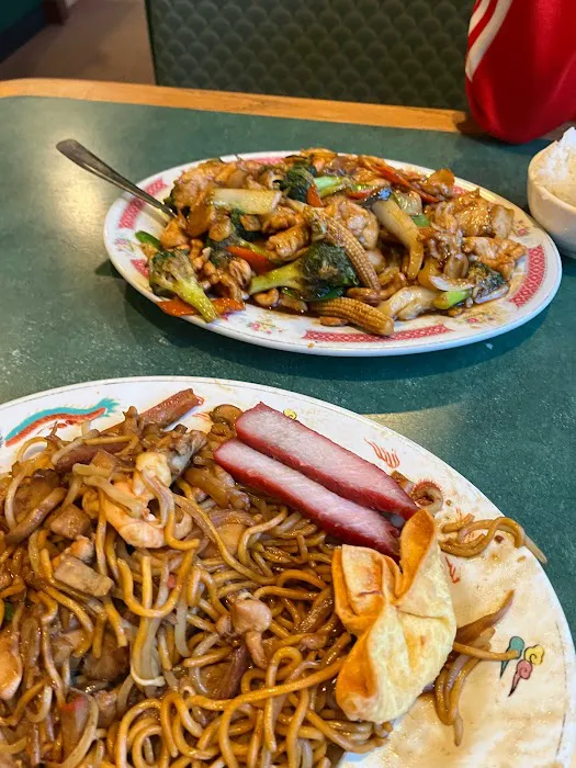Lee's Garden Chinese Restaurant 4
