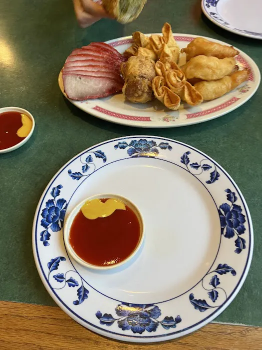 Lee's Garden Chinese Restaurant 8