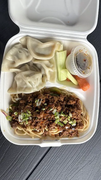 Leewa's House of Dumplings and Noodles 3