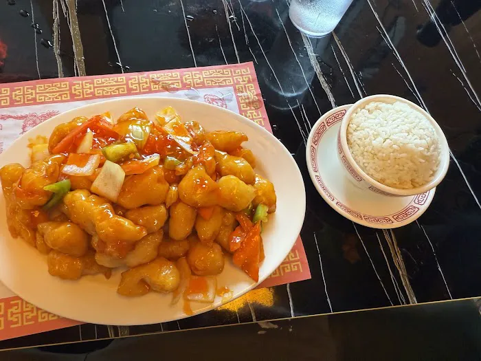 New Peking Chinese Restaurant 5