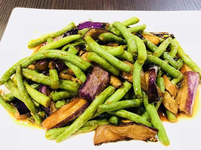 Szechuan Brothers Chinese Restaurant 10