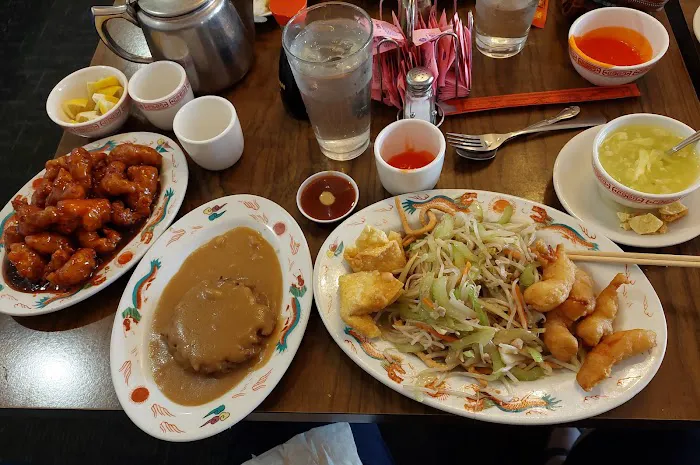 Blue Willow Restaurant 7