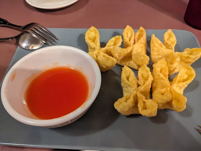 Oriental Chinese & Sushi Restaurant 10