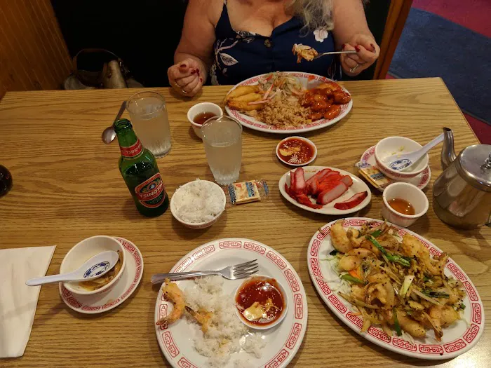 Kuong Chan's Chinese Restaurant 7