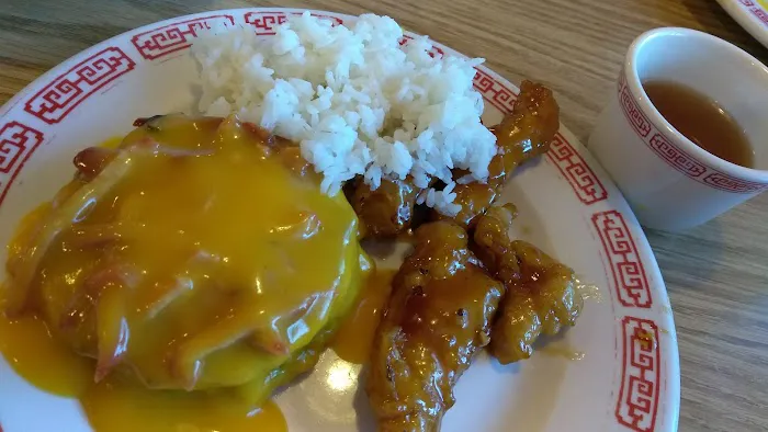 Kuong Chan's Chinese Restaurant 8