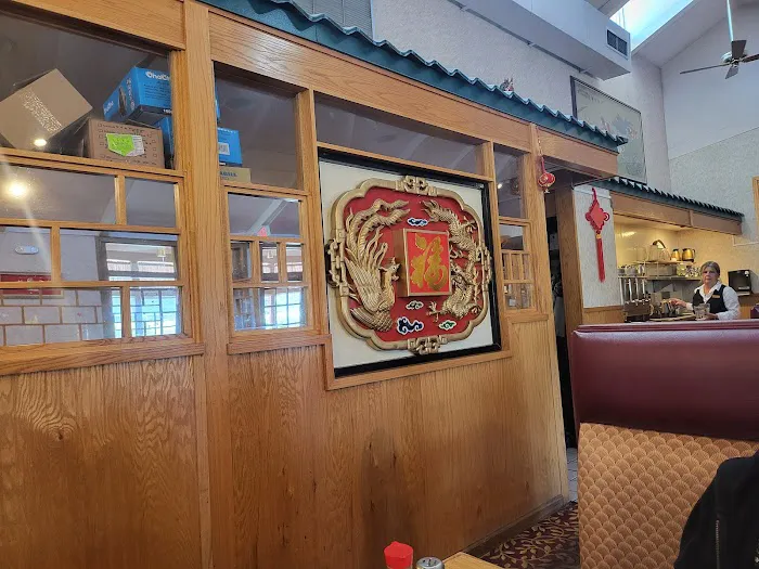 Yan's Chinese Restaurant 10