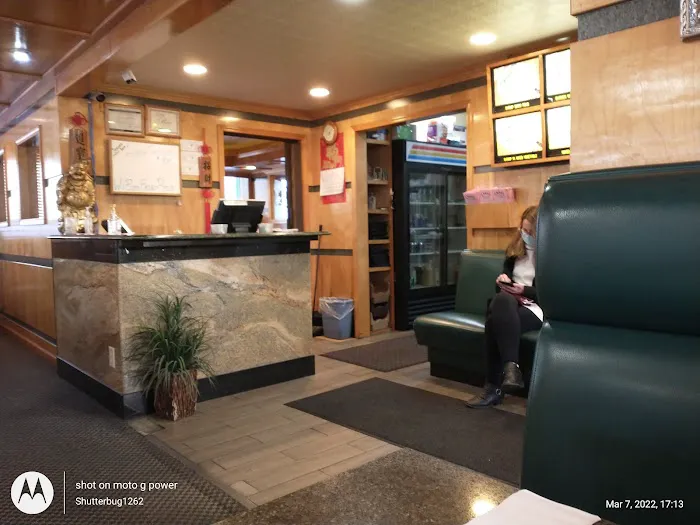 Chan's Chinese Restaurant 3