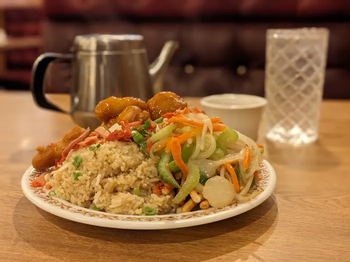 Golden Crown Restaurant 5