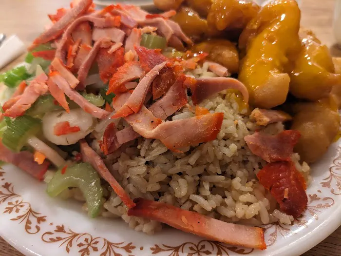 Golden Crown Restaurant 6