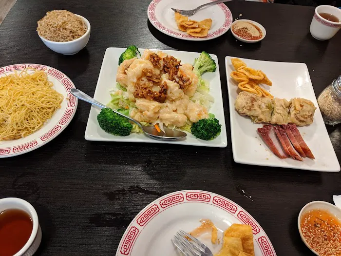 Chinese Cafe & Restaurant 9