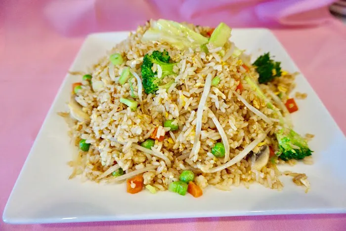 Gold Dragon Restaurant 4