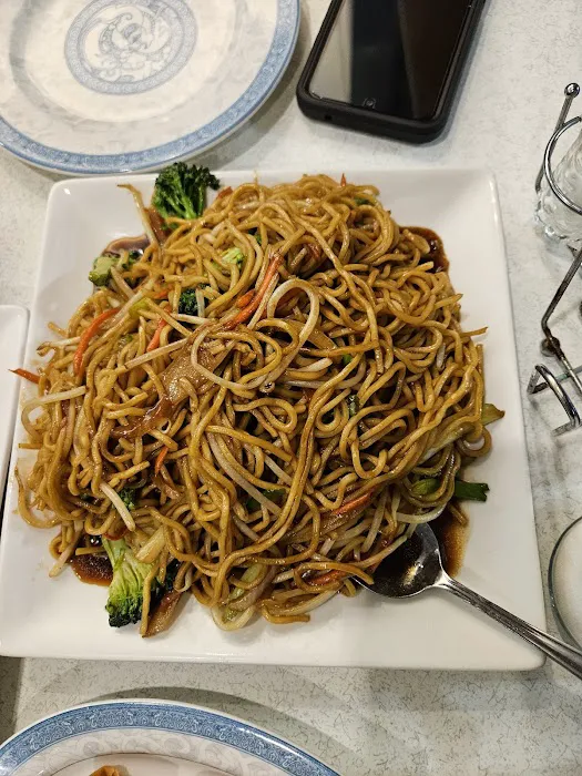 Gold Dragon Restaurant 5