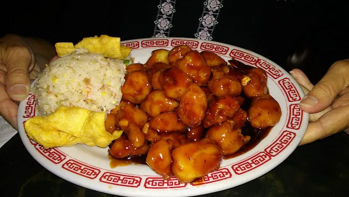 Benny Huie's Restaurant 7