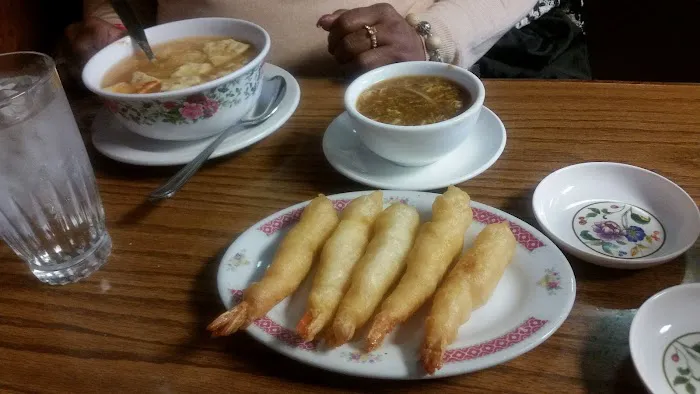Happy Family Restaurant 8