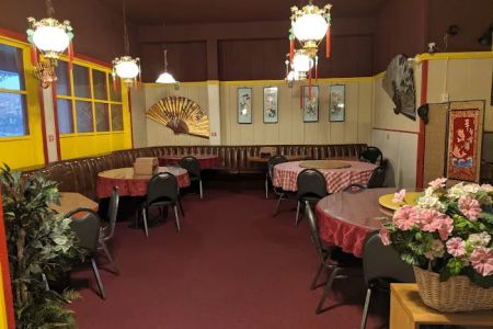 Kim Bowl Restaurant & Lounge
