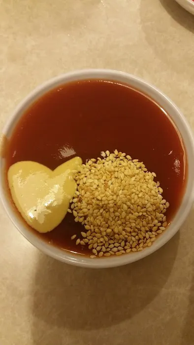 Yan's Chinese Restaurant & Lounge 6