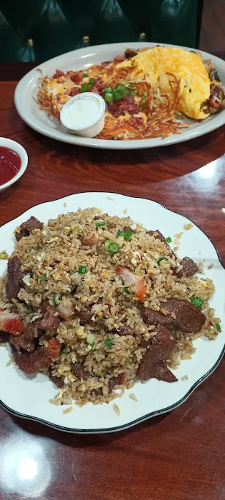 Fei’s Carriage Restaurant & Lounge 10