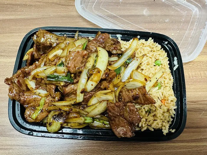 Yummy Yummy Chinese Restaurant 9