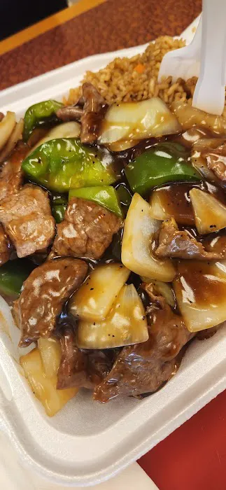 Golden China Restaurant 6