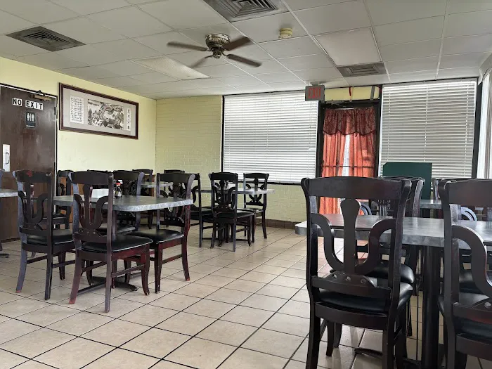 Long Zhu Chinese Restaurant 6