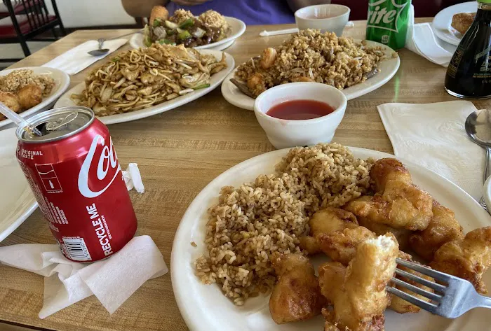 Egg Roll Express Restaurant 6