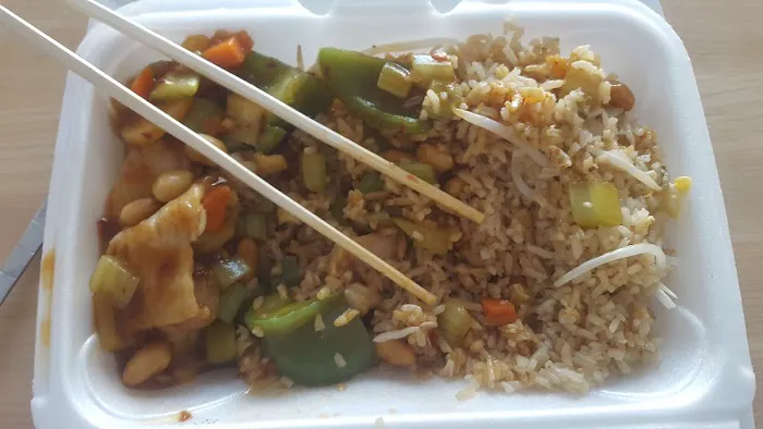 Wong's Knights Chop Suey 2